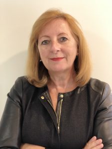 franklincovey-consultants_consultant-headshots_DeborahSzczepko.